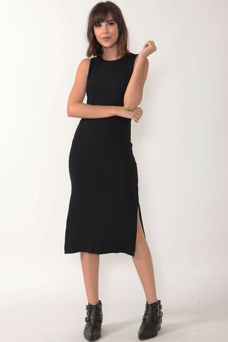 01010233_0002_1-VESTIDO-MIDI-CANELADO-DECOTE-LATERAL